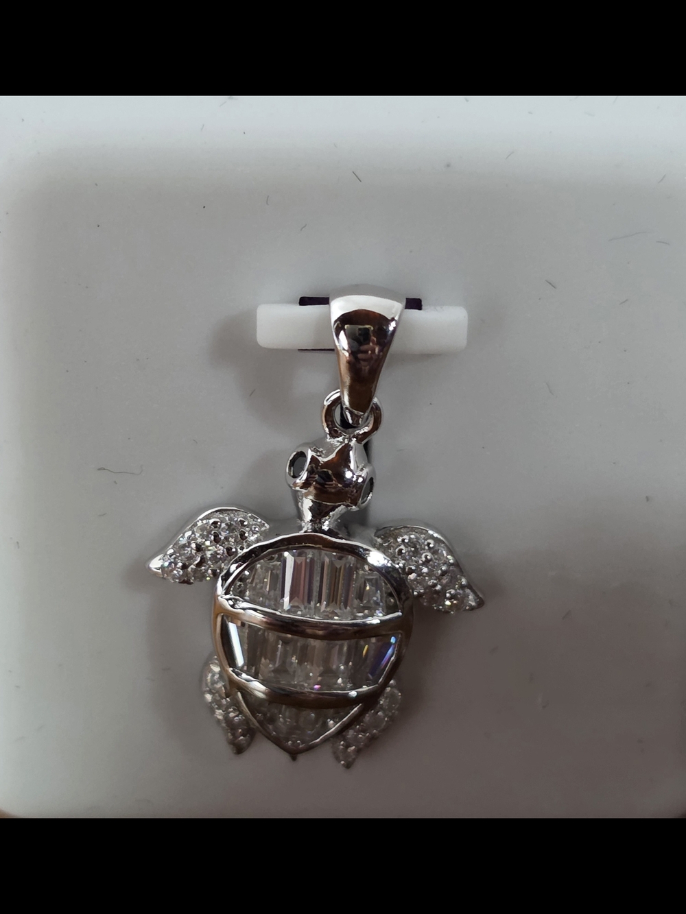 925 Silver Turtle Pendant Necklace with Clear Moissanite